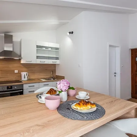 Apartment Marija *
