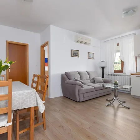 Apartment Marija *